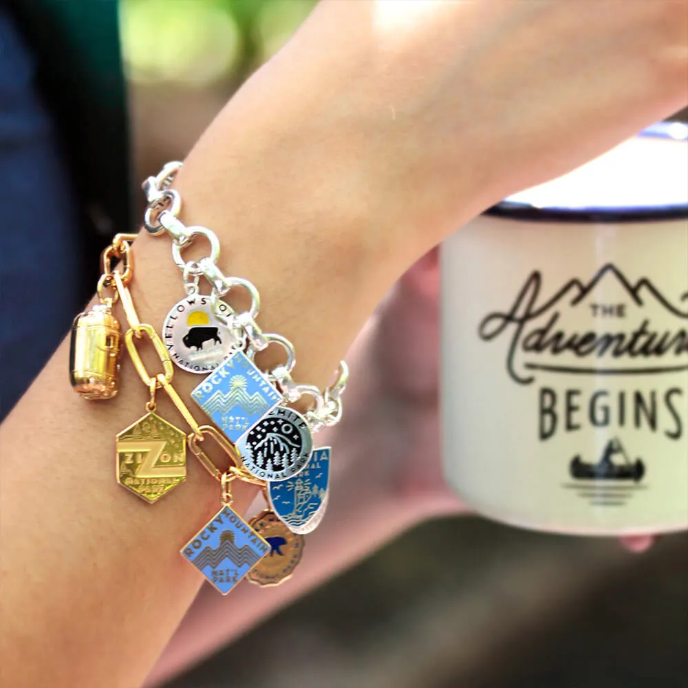 AirDream Camper Charm, Solid Gold