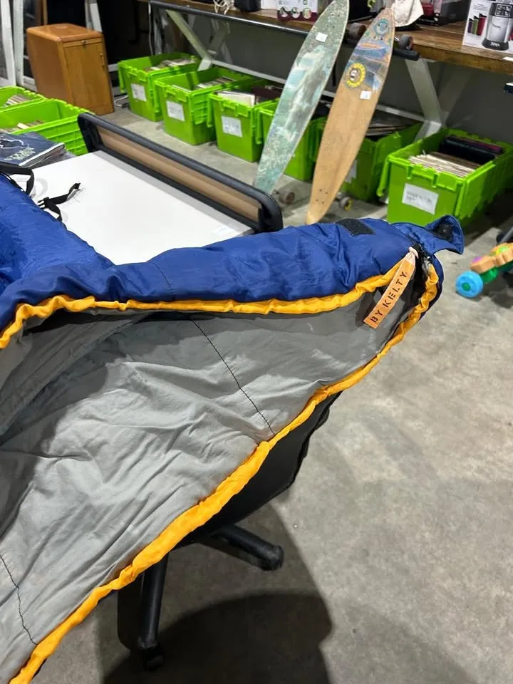 KELTY Ridgeway Sleeping Mummy Bags HOLLOFIL II Performance Insulation 35" x 90”- 2 availlable