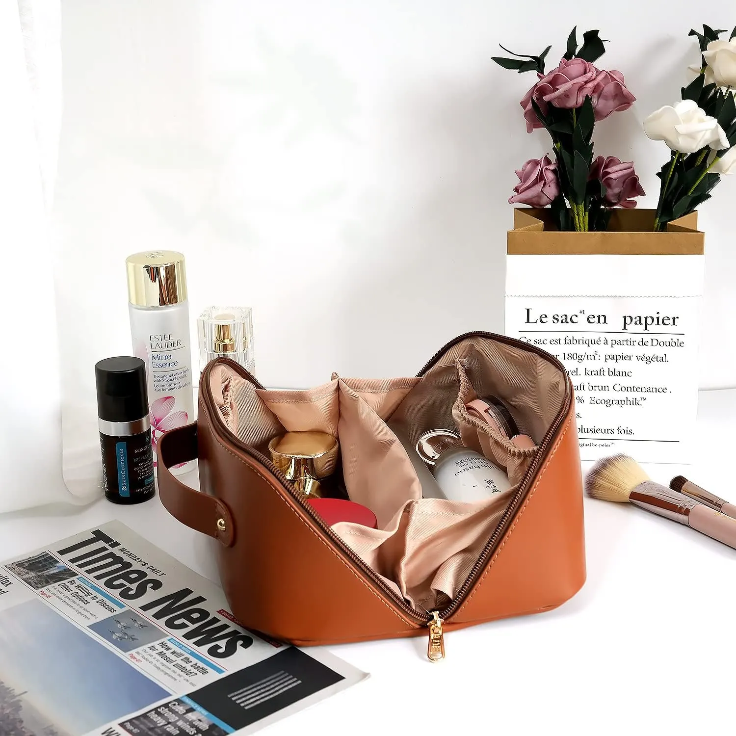 Large Capacity Cosmetic Bag, Travel Cosmetic Storage Bag with Handle, Portable Zipper Cosmetic Bag Toiletry Bag Makeup Bag Large with Compartments for Women Girls (Brown)