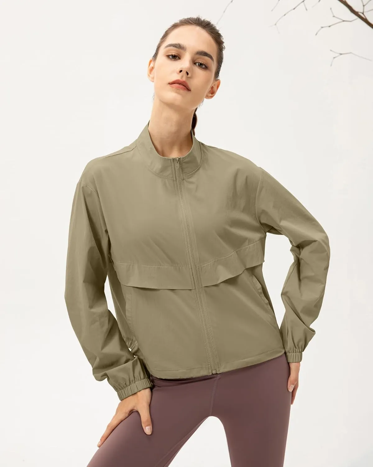 Locachy Women's Lightweight Zip Up Athletic Jacket Stand Collar Windproof Sun Protection Workout Outdoor Jacket