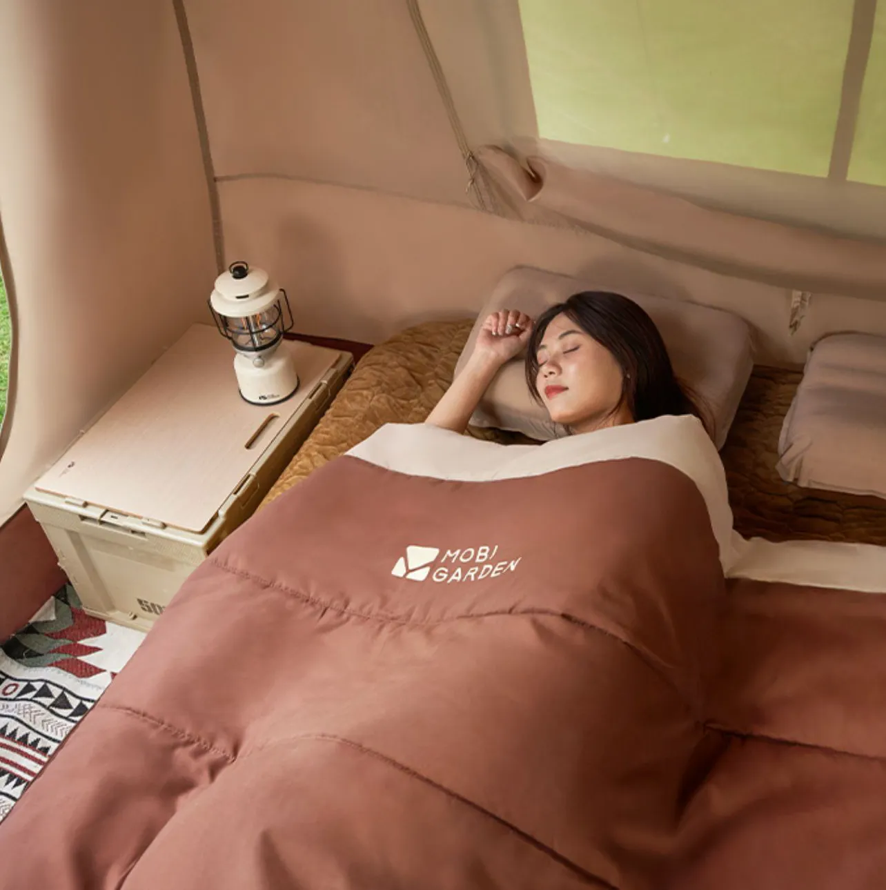 Mobi Garden Crescent Sleeping Bag 1.2