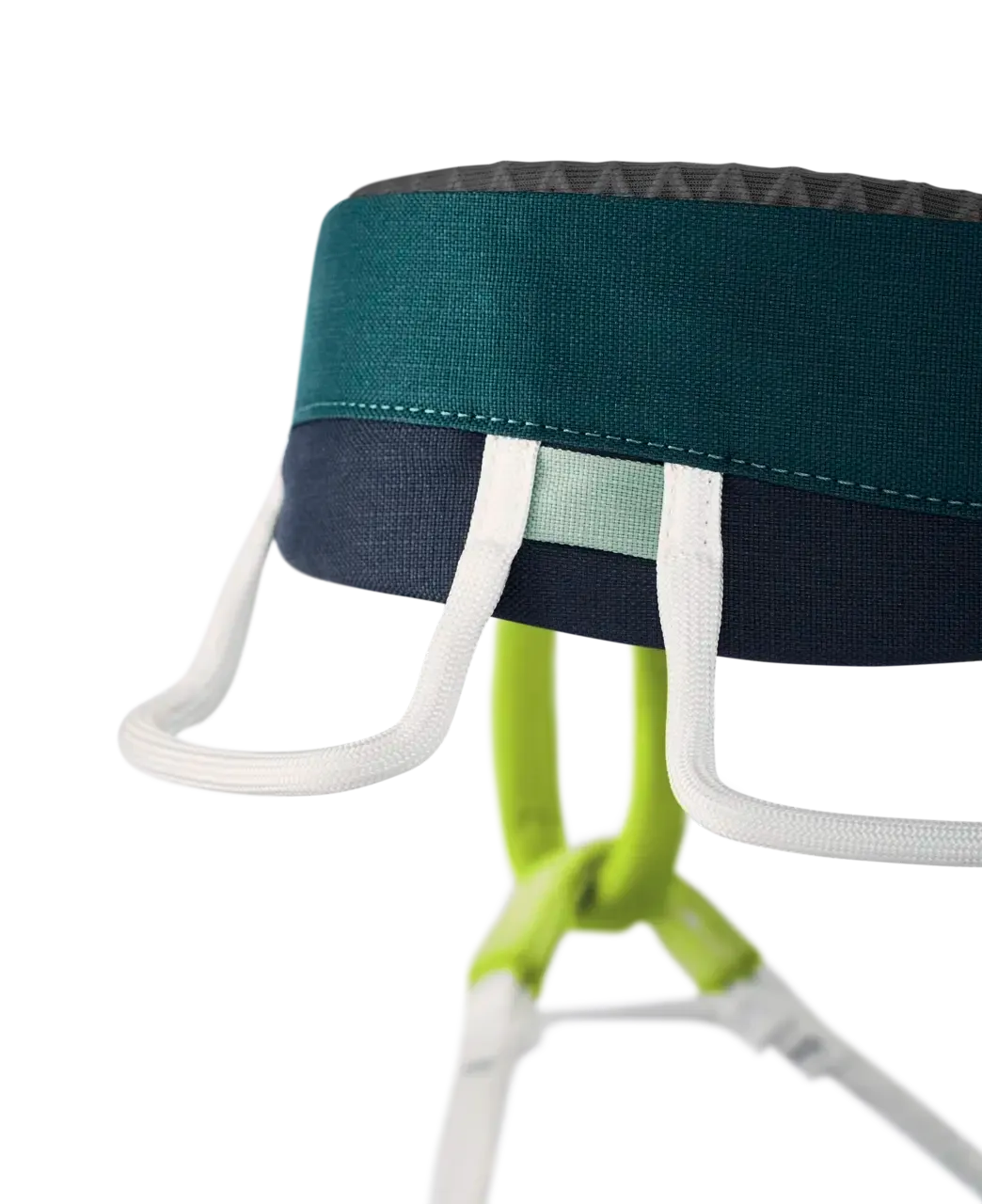 Moe 3R Recycled Harness