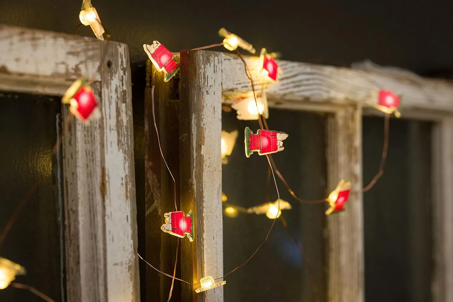 Silver Buffalo Peanuts Snoopy 20ct Decorative String Lights, 7 Feet Long, Warm White LED