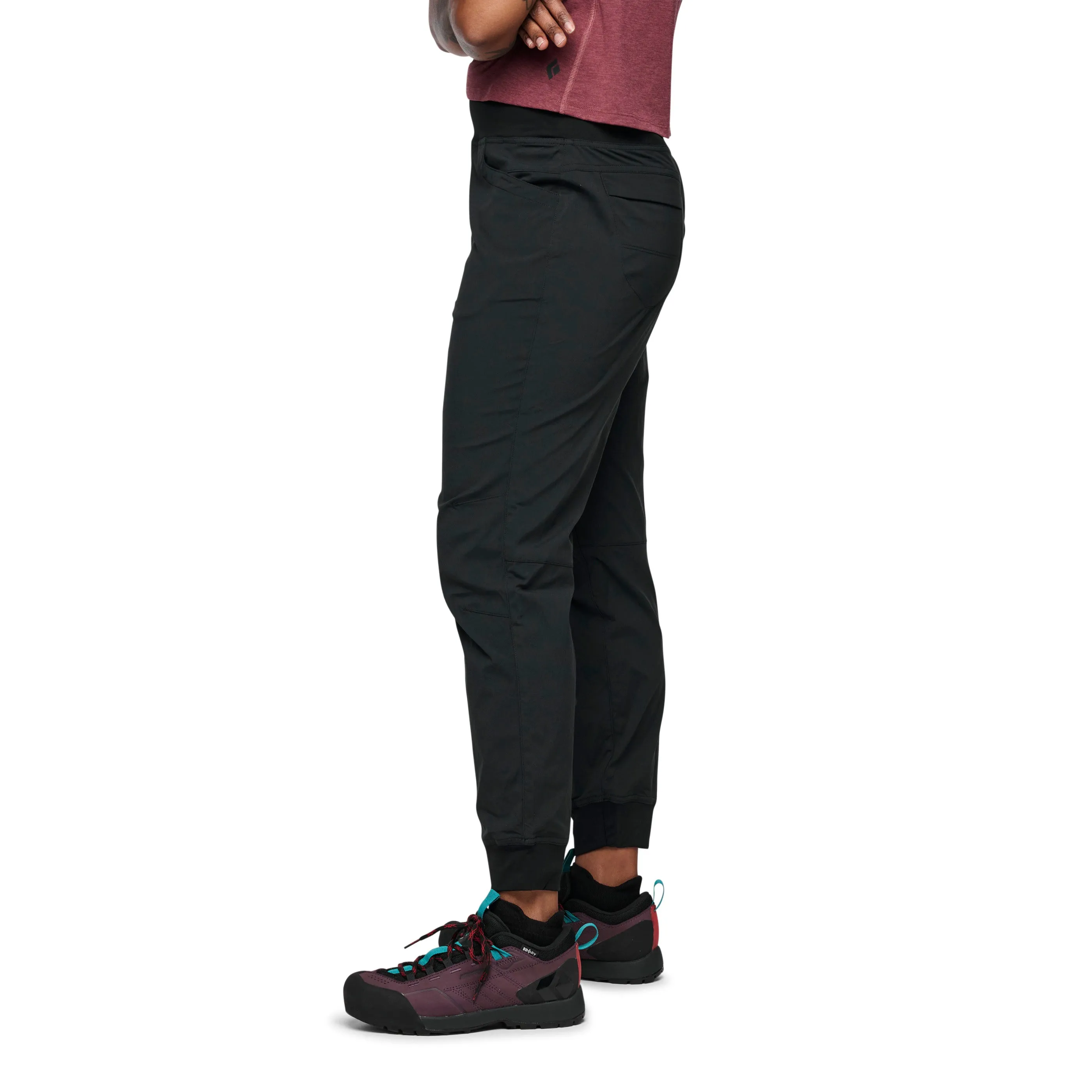 Women's Technician Jogger Pants - Past Season