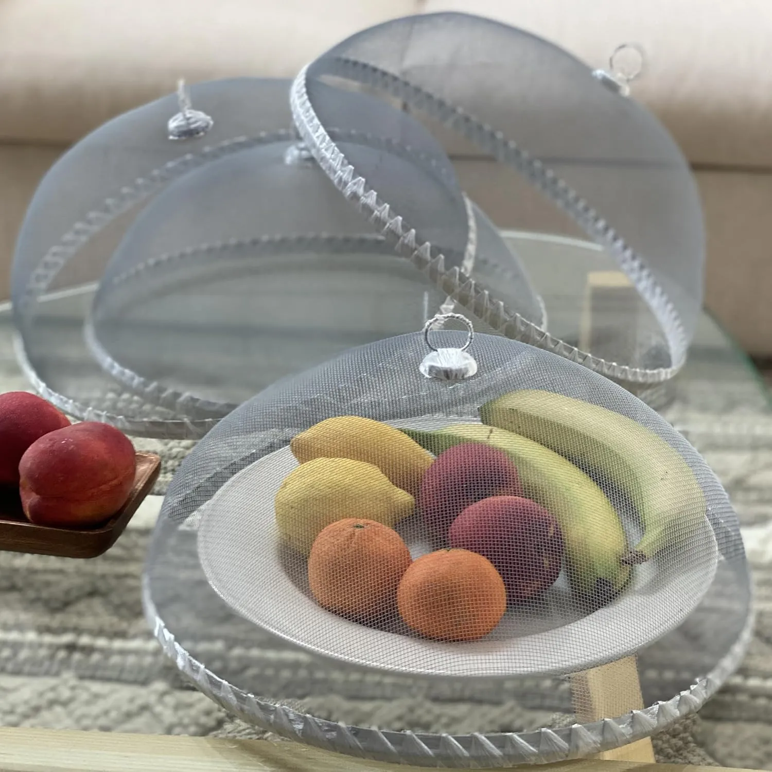 Woodard & Charles Round Food Domes, Set of 4, 14" x 5 1/2" (Silver)